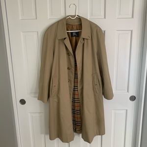 Burberry Vintage Trench Coat - L/XL